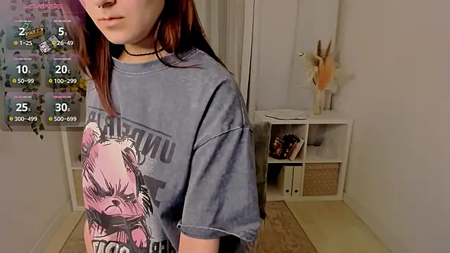 Alexa Lexi  online show from 04/24/26, 11:12