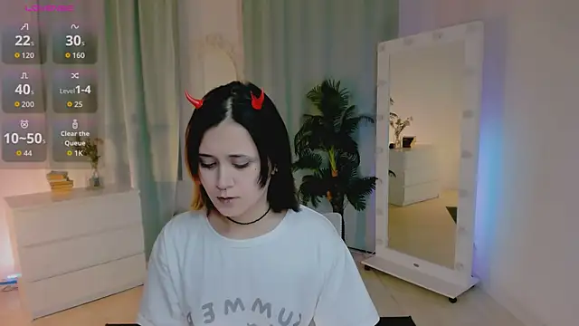 Alexa Lexi  online show from 06/25/26, 11:26