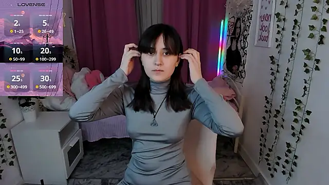 Alexa Lexi  online show from 03/04/26, 10:56