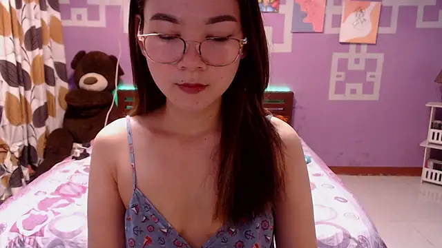 Snapshot of Sweety_Aria chatting on 10/19/25, 08:06 Sweety Aria online show from 10/19/25, 08:06