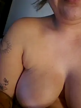 Cutegirlforyou online show from 12/05/25, 07:55