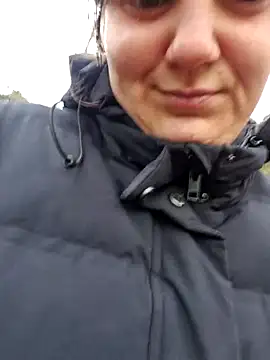 Cutegirlforyou online show from 11/29/25, 10:37