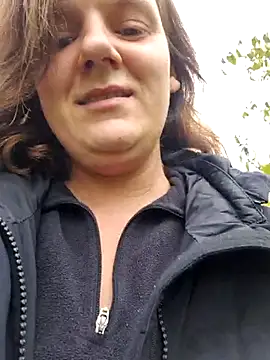 Cutegirlforyou online show from 10/13/25, 10:39