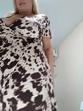Liana MilfHot online show from 05/14/26, 12:29