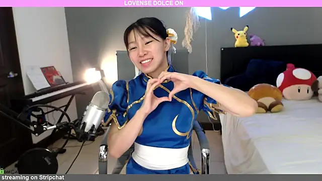 minarocket  online show from 12/04/25, 04:06