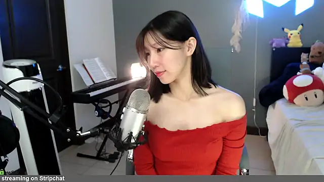 Snapshot of minarocket_ chatting on 02/10/26, 02:27 minarocket online show from 02/10/26, 02:27