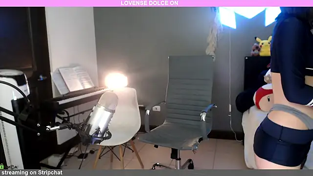 Snapshot of minarocket_ chatting on 01/06/26, 05:50 minarocket online show from 01/06/26, 05:50