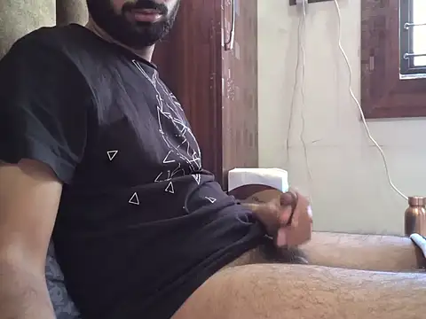 Snapshot of brownie_cake_cb chatting on 12/01/25, 05:52 brownie cake cb online show from 12/01/25, 05:52