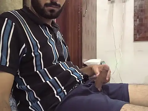 Snapshot of brownie_cake_cb chatting on 09/20/25, 05:40 brownie cake cb online show from 09/20/25, 05:40