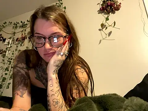 Snapshot of lexymarie chatting on 01/11/26, 01:23 lexymarie online show from 01/11/26, 01:23