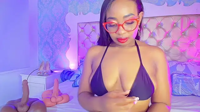 CaseyMoon online show from 03/29/26, 12:18