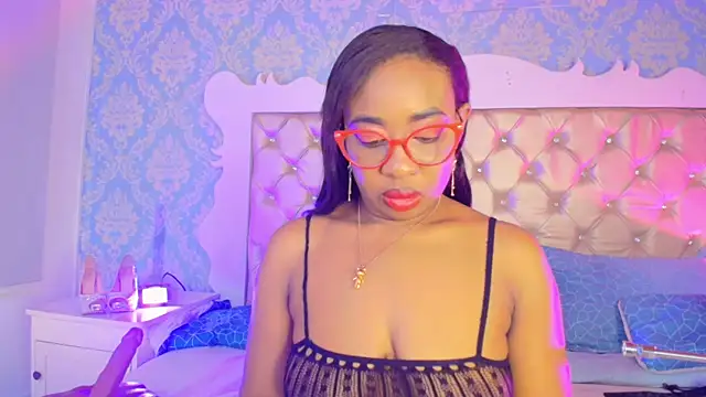 CaseyMoon online show from 05/20/26, 12:46