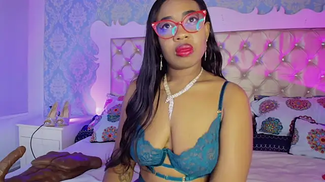 CaseyMoon online show from 02/03/26, 12:43