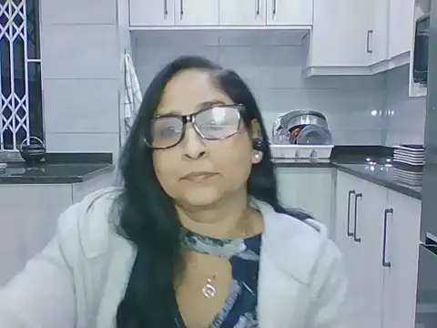 Snapshot of Indiankushy chatting on 07/09/26, 05:12 Indiankushy online show from 07/09/26, 05:12