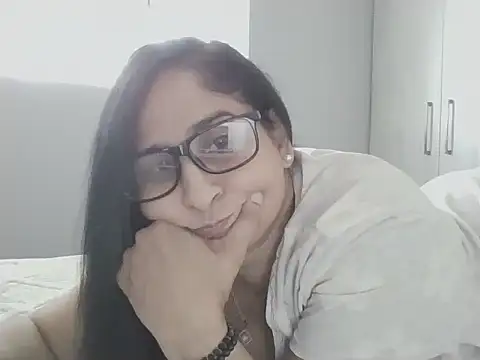 Snapshot of Indiankushy chatting on 07/15/26, 11:06 Indiankushy online show from 07/15/26, 11:06