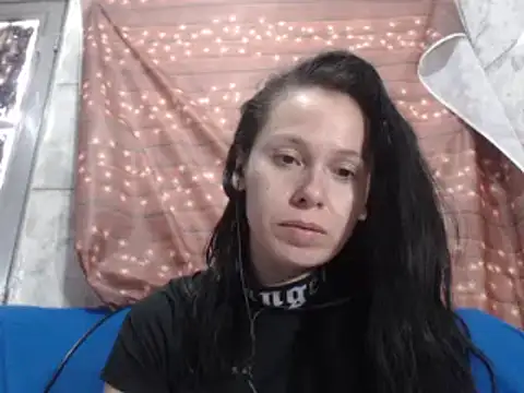 Venusluxodomme online show from 10/03/25, 02:40