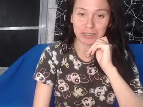 Snapshot of Venusluxodomme chatting on 07/12/26, 03:18 Venusluxodomme online show from 07/12/26, 03:18