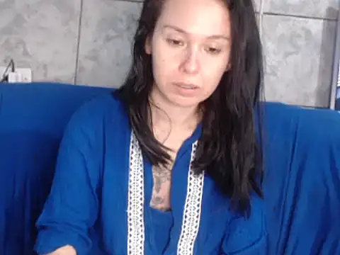 Snapshot of Venusluxodomme chatting on 08/03/26, 10:25 Venusluxodomme online show from 08/03/26, 10:25
