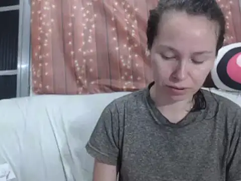 Venusluxodomme online show from 02/05/26, 11:11