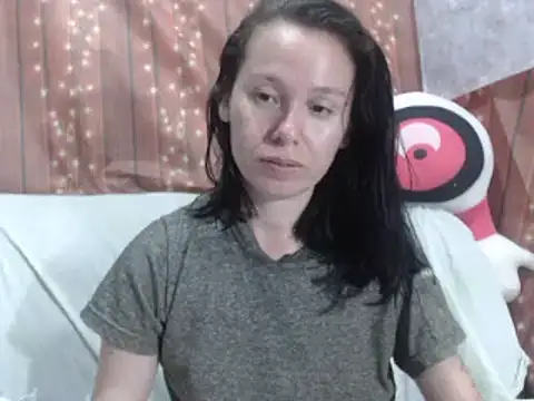 Venusluxodomme online show from 02/05/26, 03:24