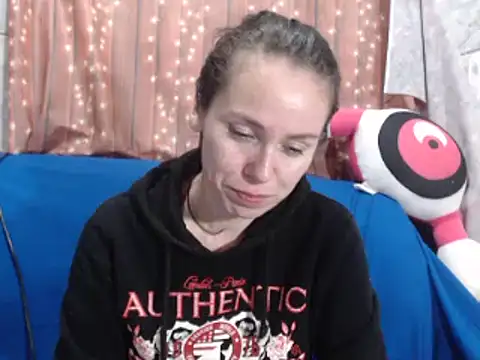 Venusluxodomme online show from 03/13/26, 08:36