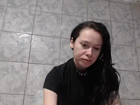 Venusluxodomme online show from 10/26/25, 01:22