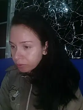 Snapshot of Venusluxodomme chatting on 07/08/26, 04:02 Venusluxodomme online show from 07/08/26, 04:02
