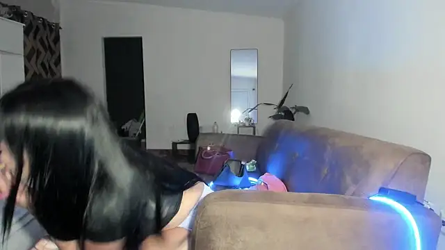 kiarafonseca  online show from 11/18/25, 03:54