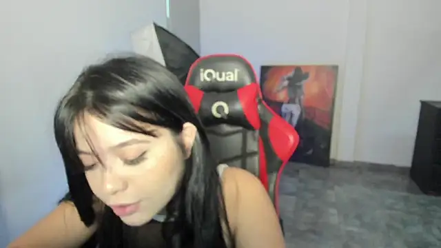 Snapshot of kiarafonseca_ chatting on 09/29/25, 03:46 kiarafonseca  online show from 09/29/25, 03:46