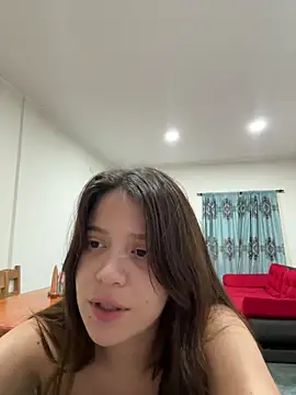 Snapshot of kiarafonseca_ chatting on 12/13/24, 05:27 kiarafonseca  online show from 12/13/24, 05:27