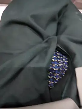 rocksred1 online show from 04/18/26, 06:10