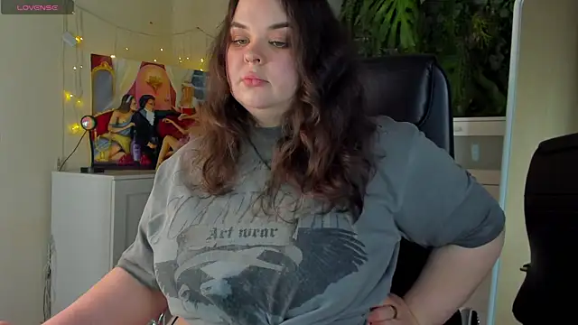 Raydirin online show from 04/15/26, 04:22