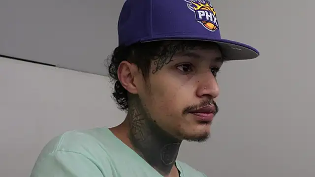 Snapshot of trieone chatting on 02/26/25, 03:46 trieone online show from 02/26/25, 03:46