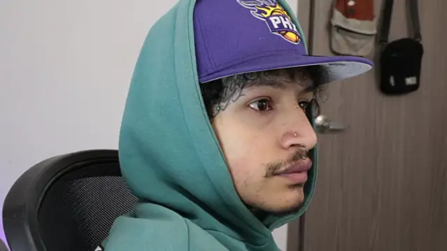 trieone online show from 02/19/26, 02:03