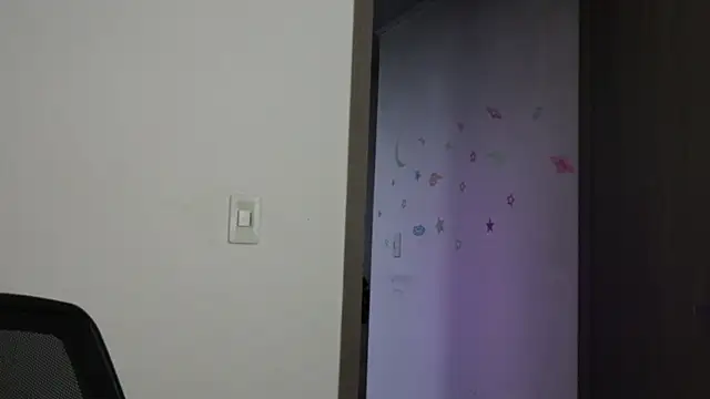 Snapshot of trieone chatting on 09/28/25, 11:12 trieone online show from 09/28/25, 11:12