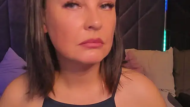 MilenaMellow online show from 10/03/25, 09:05