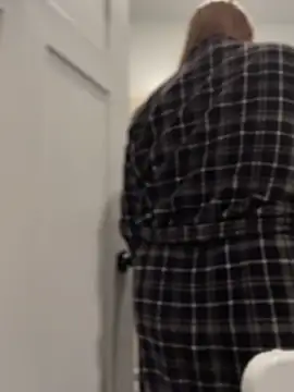 PussiesnCream  online show from 10/28/25, 02:49