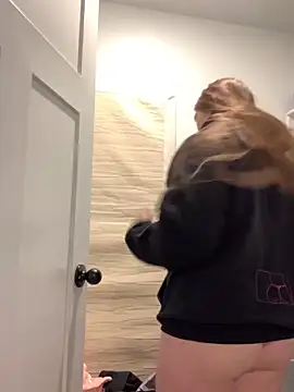 PussiesnCream  online show from 04/15/26, 07:18