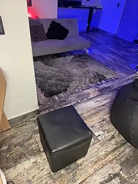 Victoria14  online show from 11/14/25, 12:58