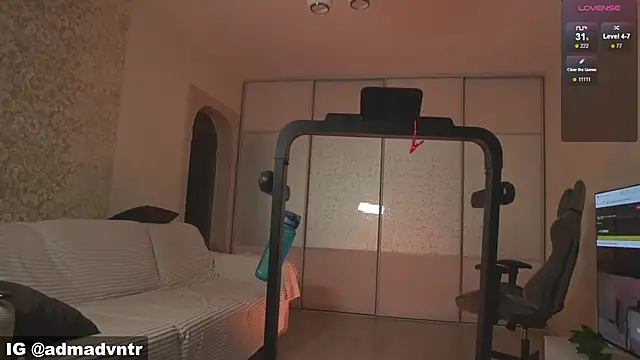 Snapshot of Rus_adventure7 chatting on 02/03/26, 08:03 Rus adventure7 online show from 02/03/26, 08:03