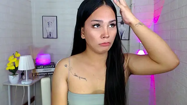urnaughtydolly69 online show from 10/05/25, 11:34