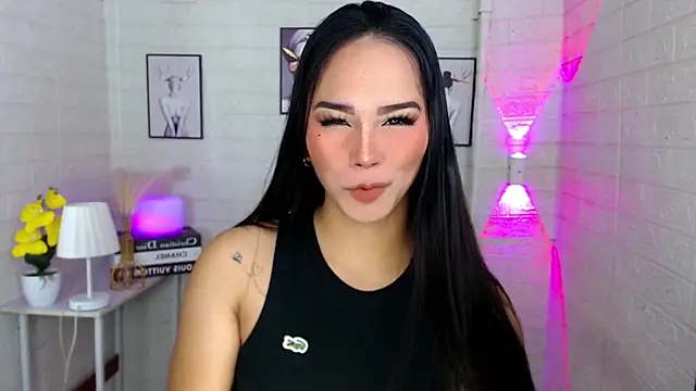 urnaughtydolly69 online show from 09/17/25, 06:54