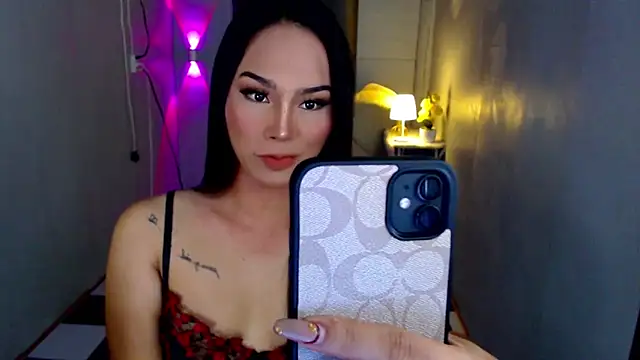 urnaughtydolly69 online show from 05/01/26, 11:15