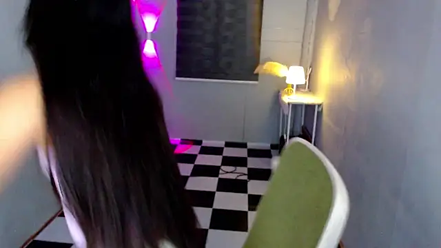 urnaughtydolly69 online show from 06/17/26, 10:25