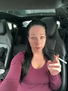 Snapshot of Viola_Beck chatting on 02/17/26, 03:31 Viola Beck online show from 02/17/26, 03:31