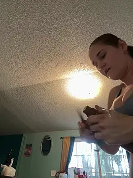 lolabunny9 online show from 02/15/26, 03:44