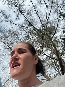 Snapshot of lolabunny9 chatting on 03/13/25, 02:44 lolabunny9 online show from 03/13/25, 02:44