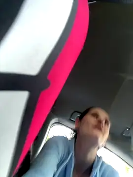 Snapshot of lolabunny9 chatting on 10/05/25, 03:36 lolabunny9 online show from 10/05/25, 03:36