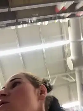 lolabunny9 online show from 01/31/26, 07:12