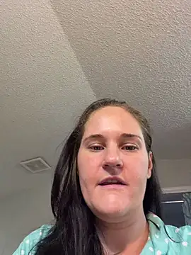 lolabunny9 online show from 05/17/26, 03:01